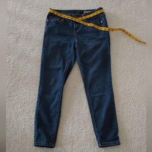 Aeropostale jeggings 6P short